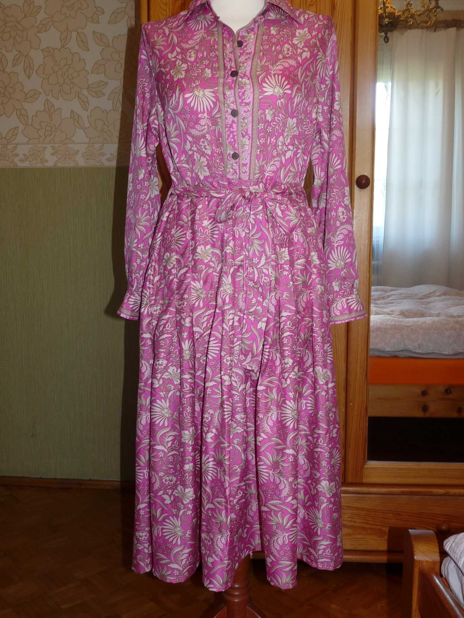 Włoska modna sukienka 40/42