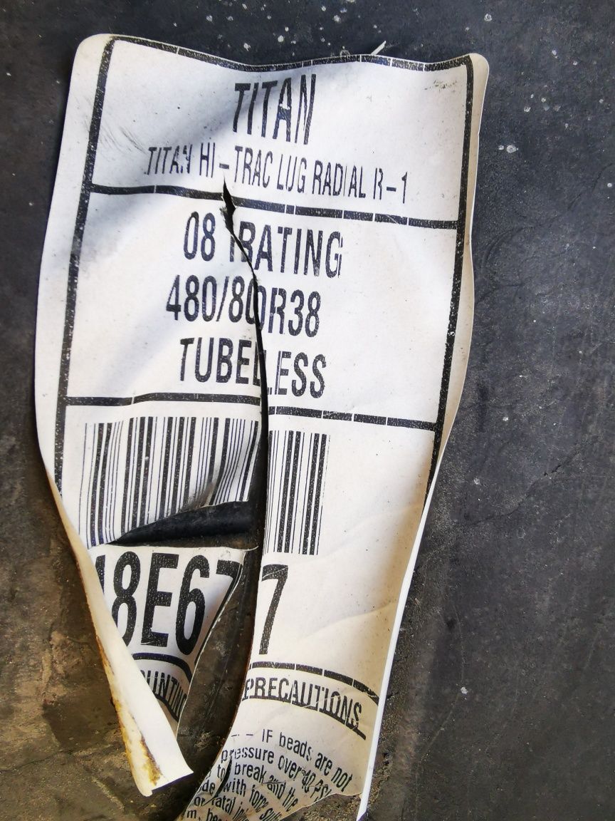 Koła 480/80 R38 Titan Tubeless wzmacniane Lexion