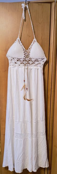 Sukienka biała  rozmiar unisex , piękna na plażę