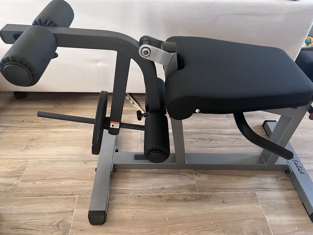 Vendo banco leg press/leg curl NOVO C/Garantia