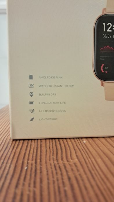 Smartwatch Amazfit GTS bege e rose gold