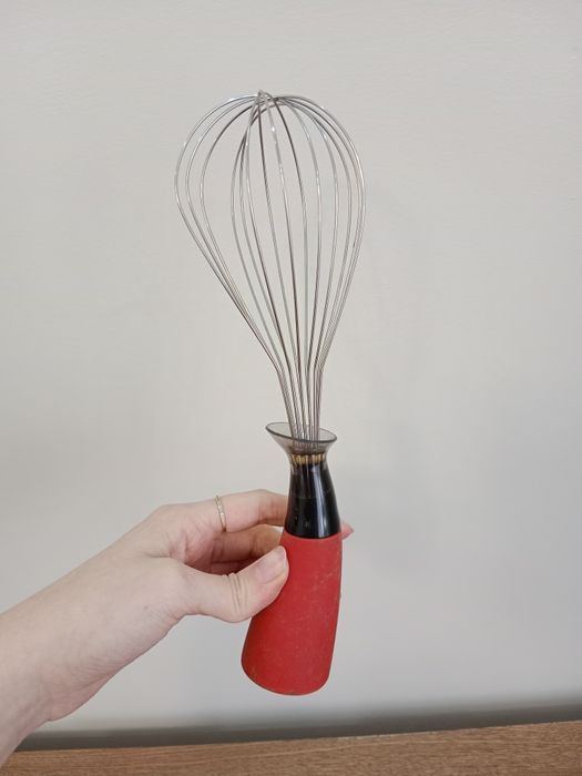 Ubijaczka trzepaczka z silikonową rączką