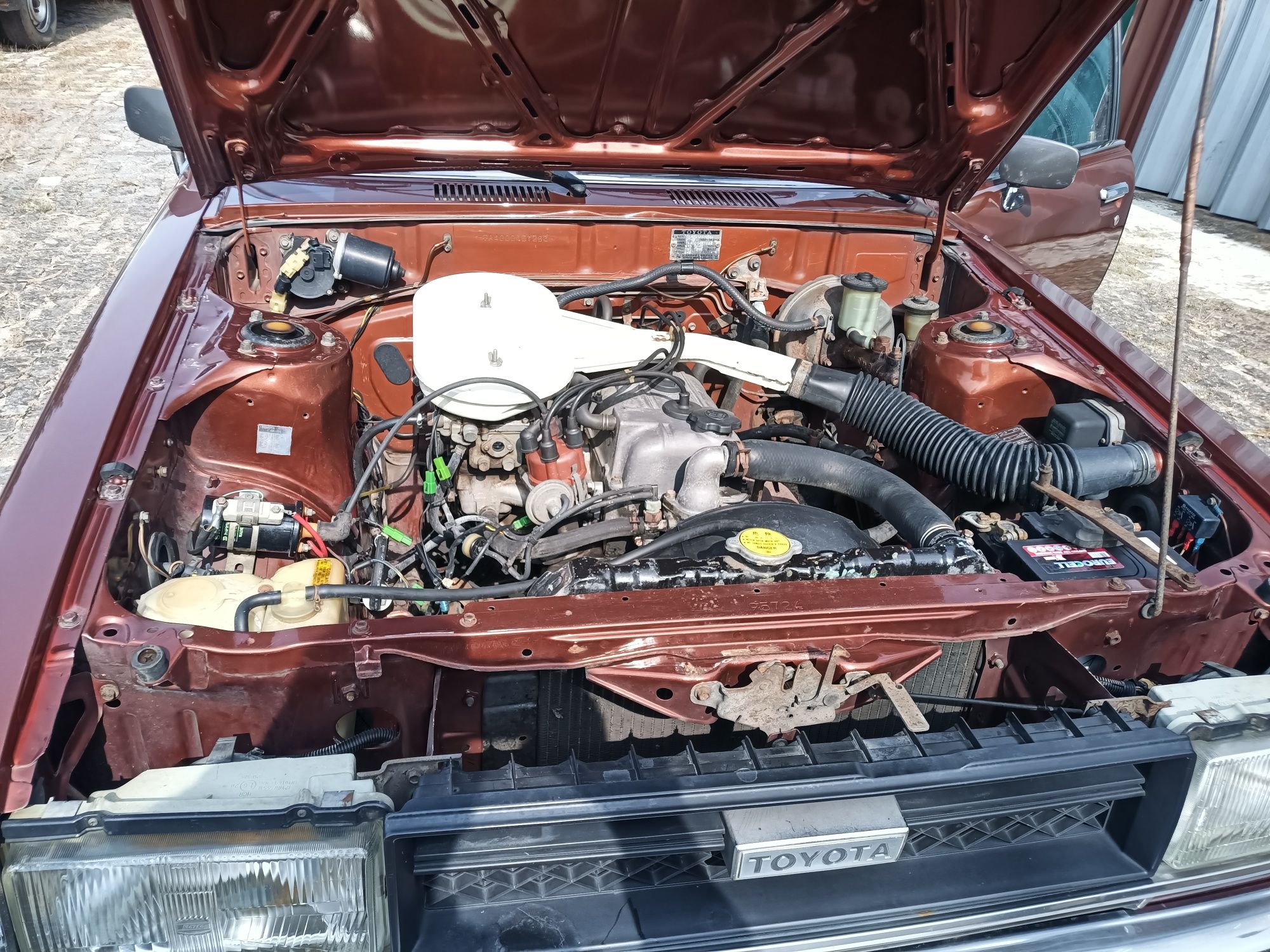 Toyota Carina primeira edição