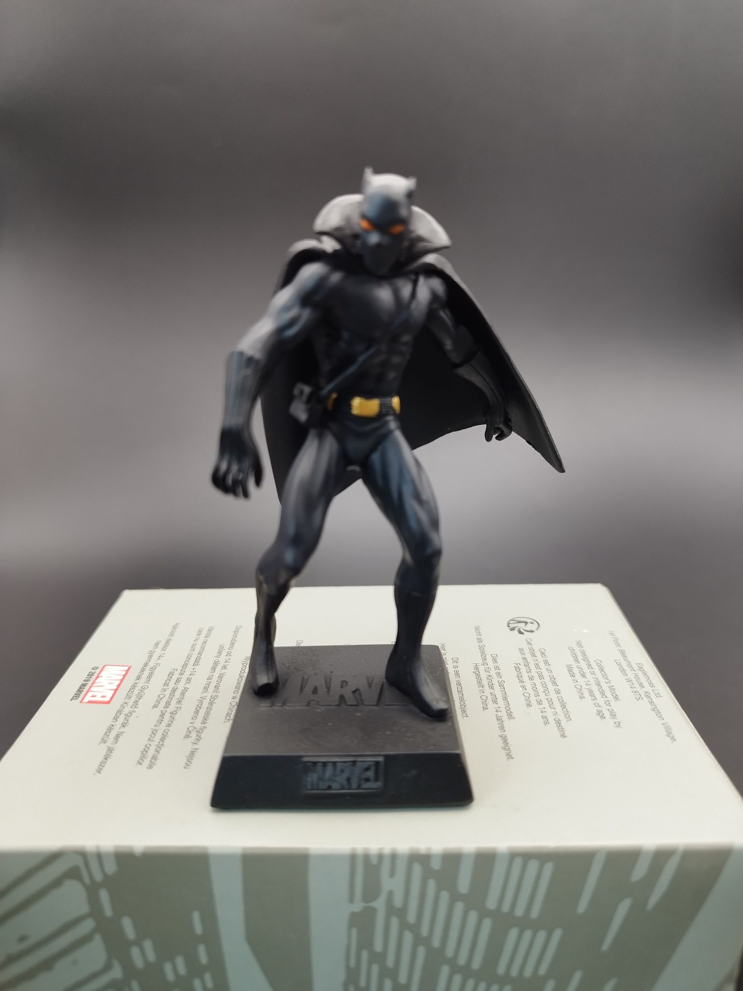 Figurka Marvel klasyczna Black  Panther #12 ok 8 cm figurka