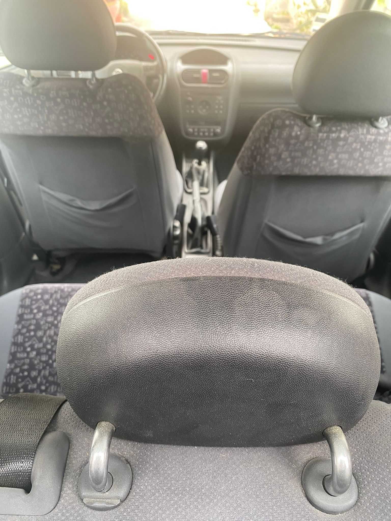 Carro Opel Corsa