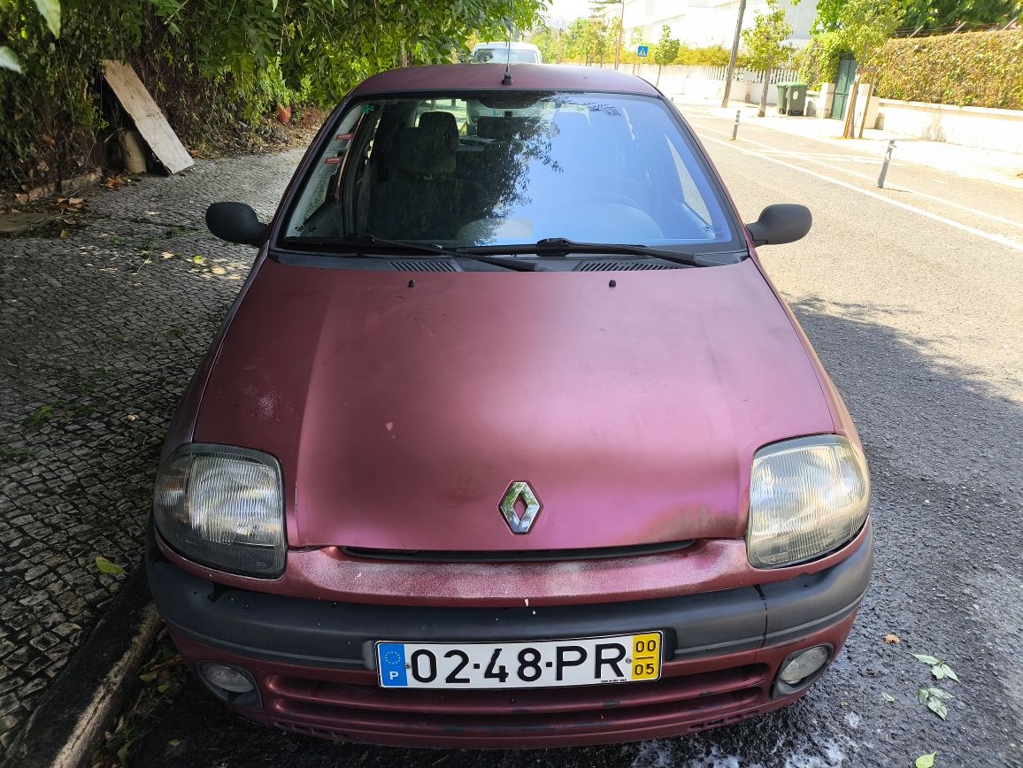 Vendo Clio ano 2000