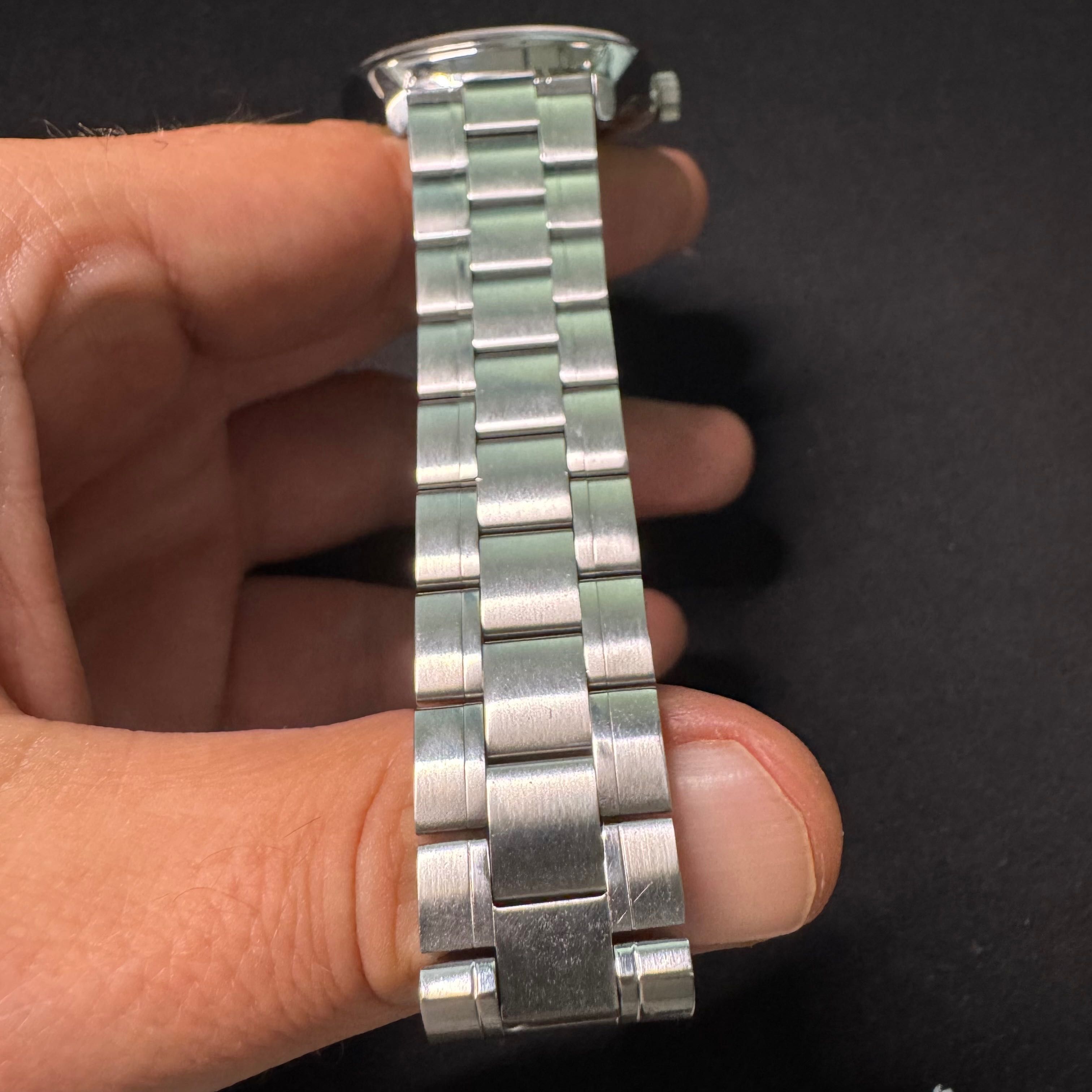 Rzadki TAG Heuer Carrera Calibre 5 WV211D full set masa perłowa