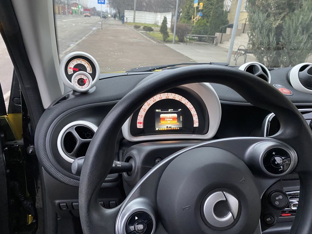 Smart Fortwo 453 0.9 турбо 09/2015 год