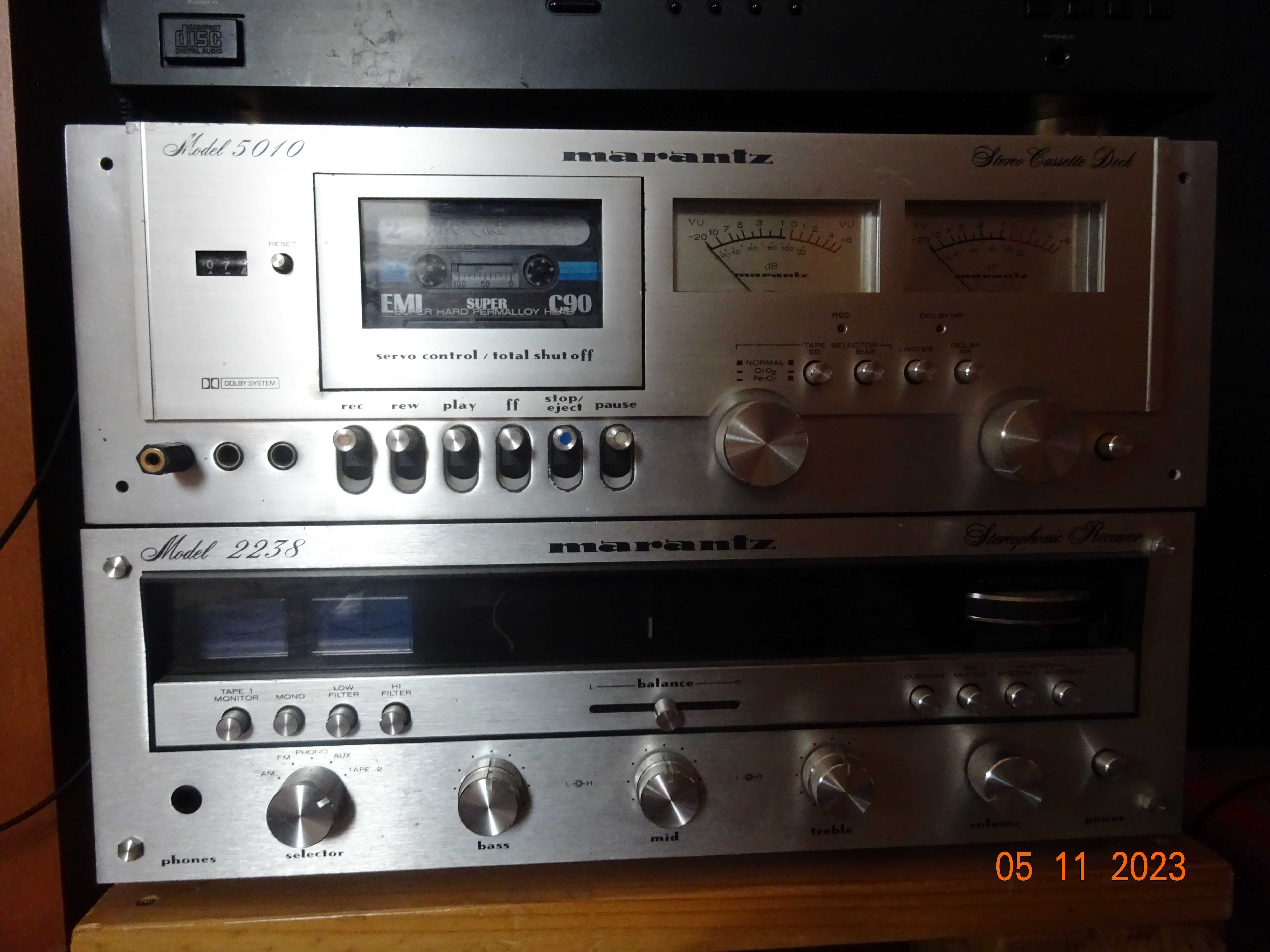 Amplituner Marantz 2238, lata 70, po wymianie kondensatorów