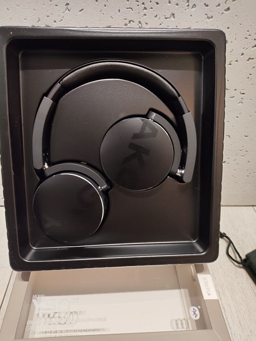 Słuchawki bezprzewodowe AKG Y50BT Nowe