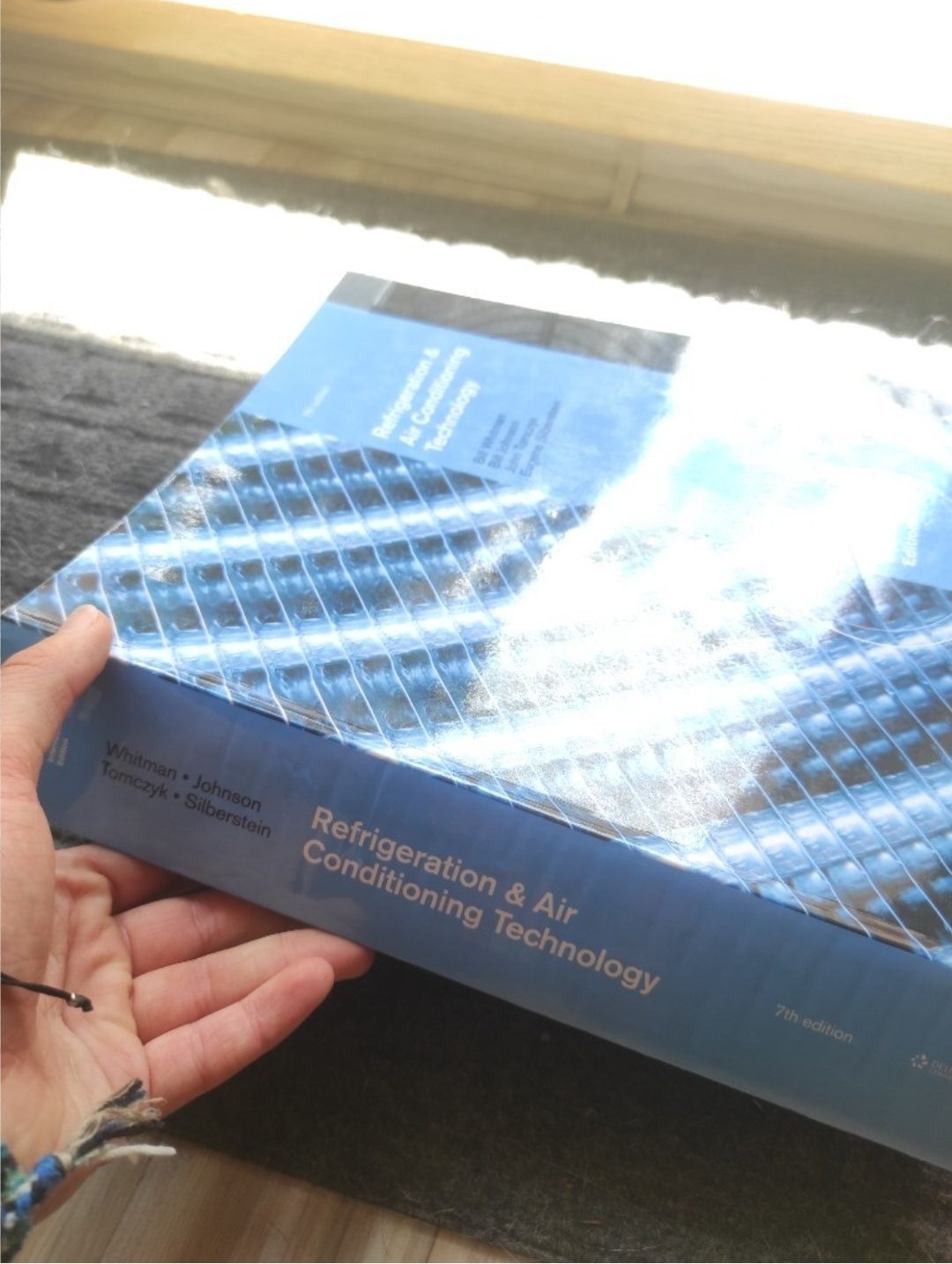 Refrigeration & Air Conditioning Technilogy