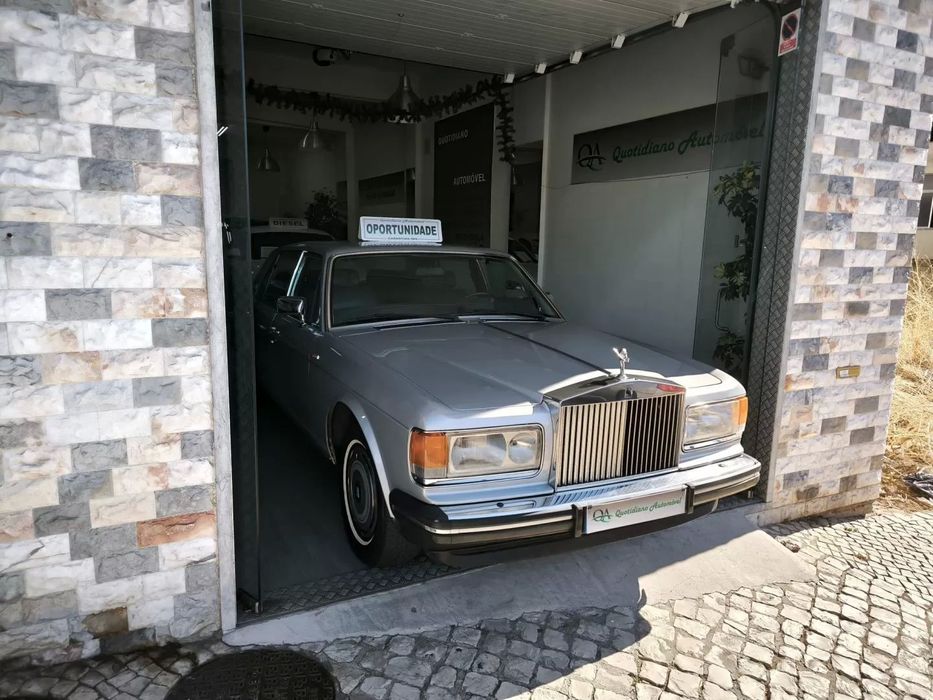Rolls Royce Silver Spur