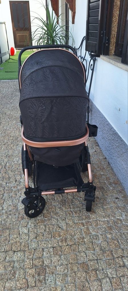 Carrinho bebé usado
