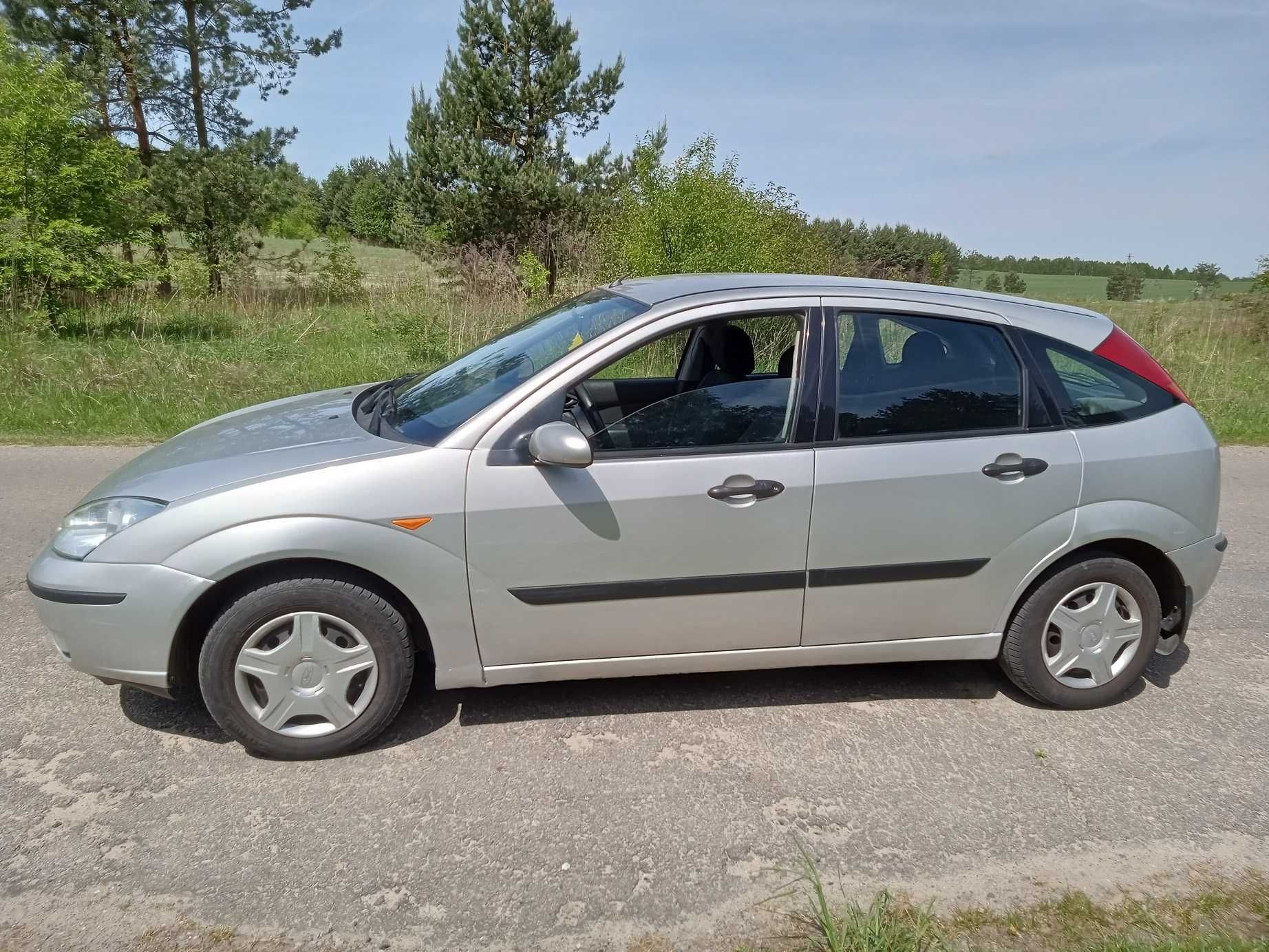 Ford Focus 1.6 Hatchback