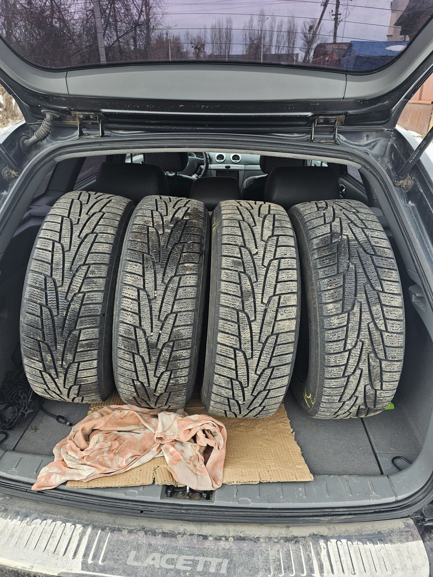 Kumho Izen KW31 195/60/15