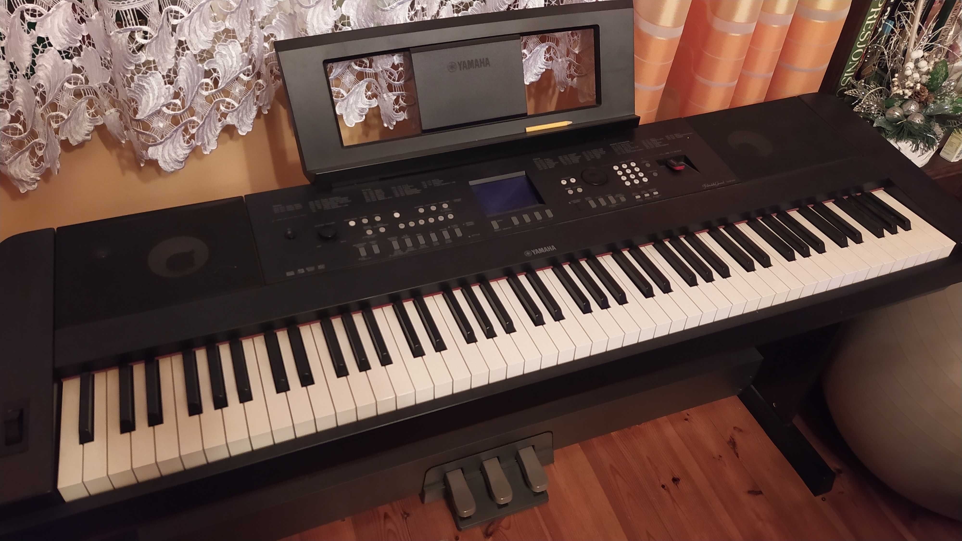 Pianino/fortepian cyfrowy Yamaha DGX-650 zamiana na keyboard