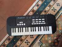 Teclado Sheffield estragado