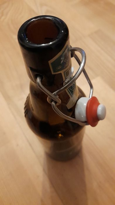 Butelki z korkiem ceramicznym-8szt.