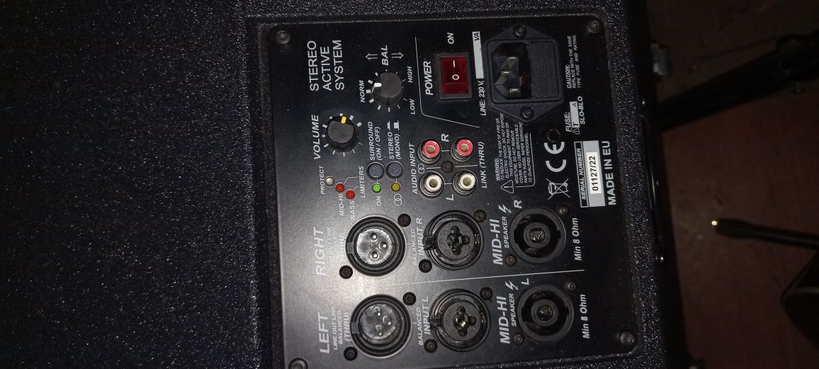 Wzmacniacz LDM SAS 15 i mikser cyfrowy Yamaha