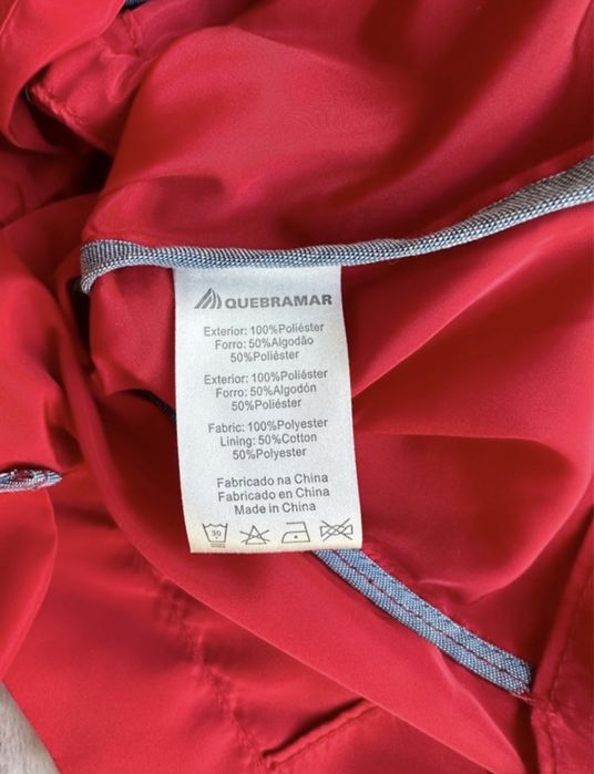 Quebramar Botões Dourados