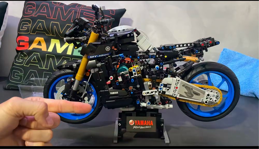 Конструктор мотоцикл BMW 42130 | YAMAHA 42159 | Technik Lego