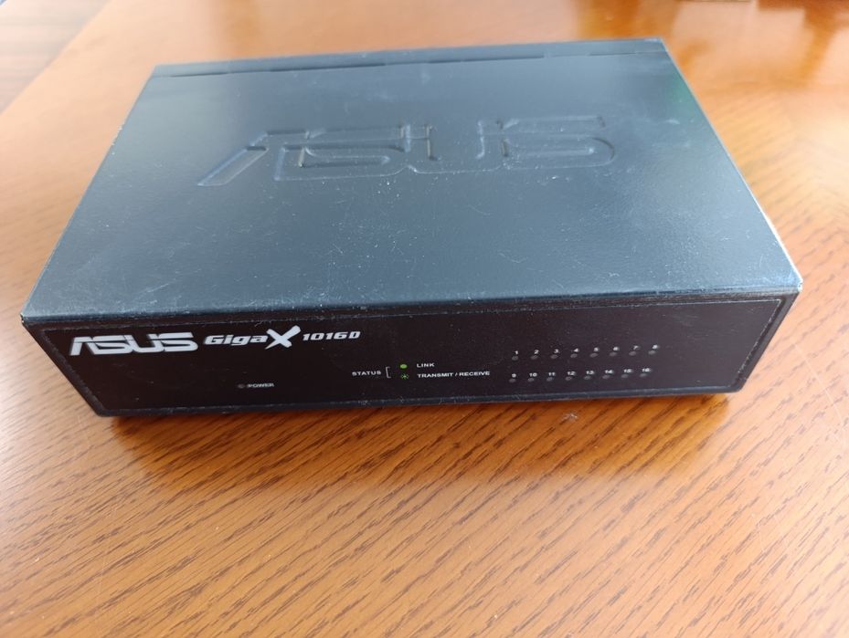 Коммутатор TP-LINK TL-SF1016D