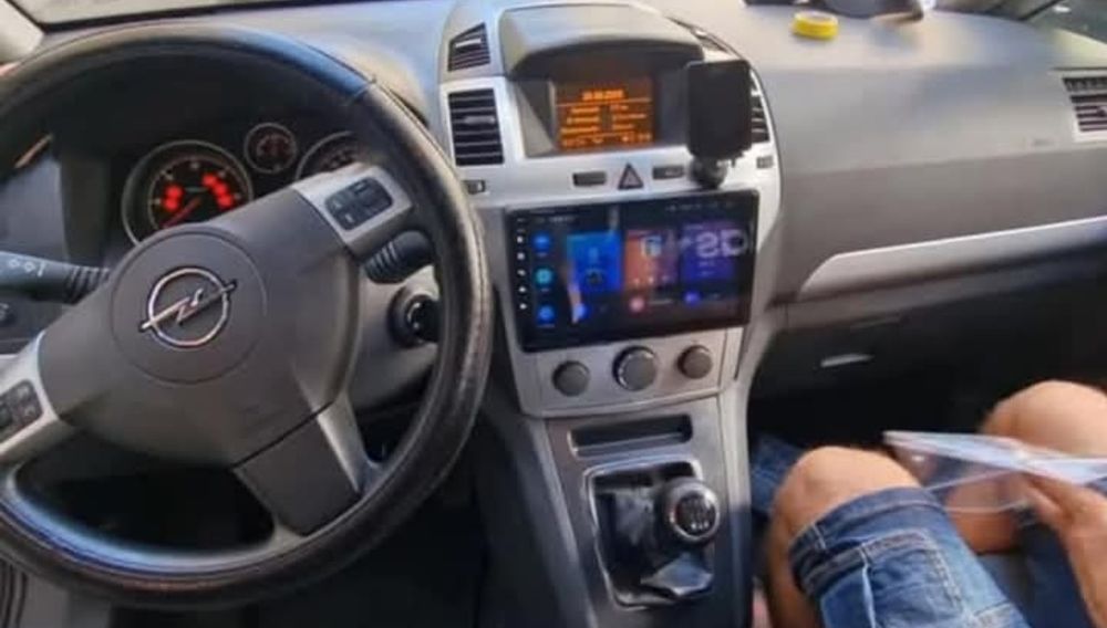 Rádio 2 DIN Android 9" Opel Zafira B/Astra H /Corsa/Vectra + Carplay