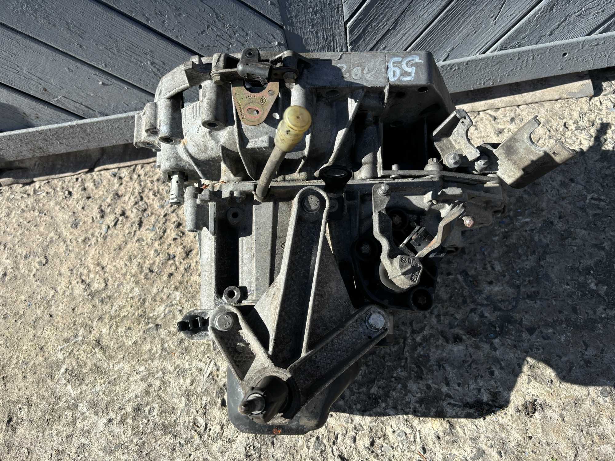 КПП коробка передач Renault Megane 2 1.5 dCi