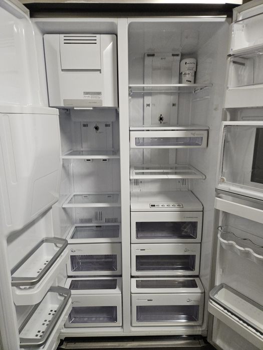 Samsung Side-by-Side RSE8KPUS – topowy model – niesprawna (sprężarka)