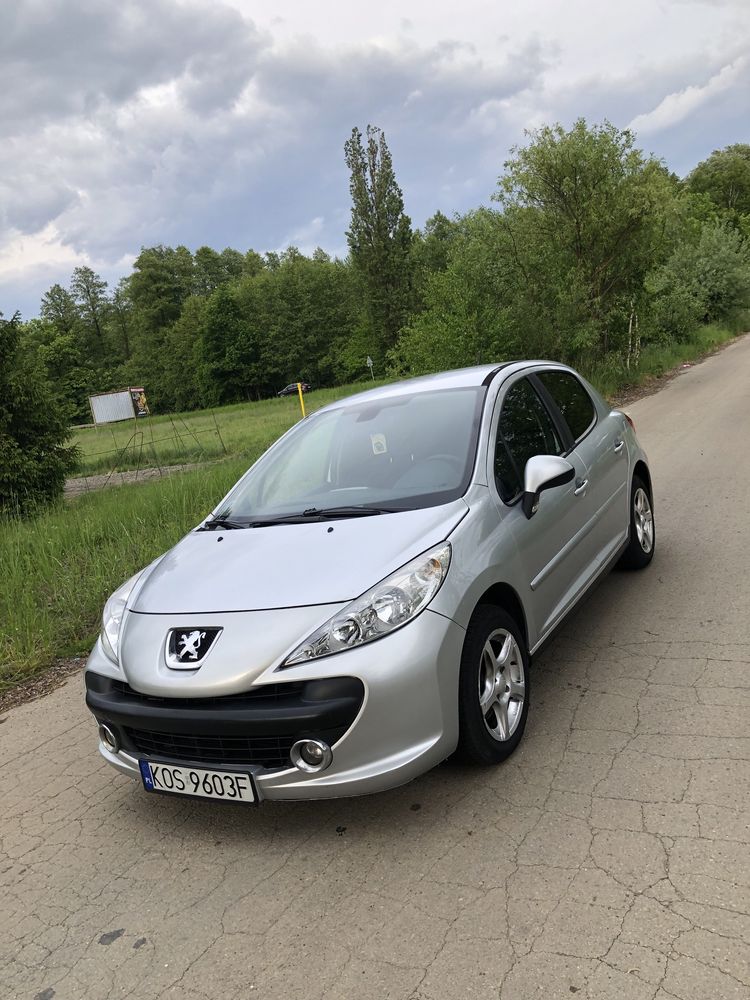 Peugeot 207 1.6 hdi isofix klima niskie spalanie