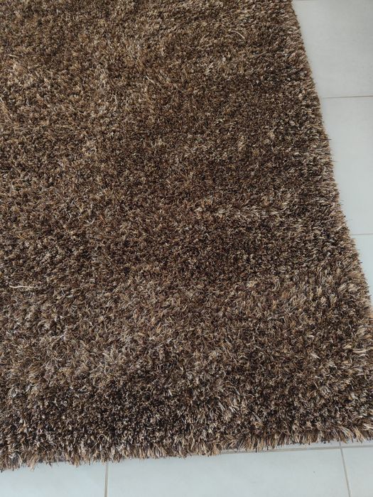 NEGOCIÁVEL. O preço é das 2 Carpetes grandes.Mas vendem-se separadas