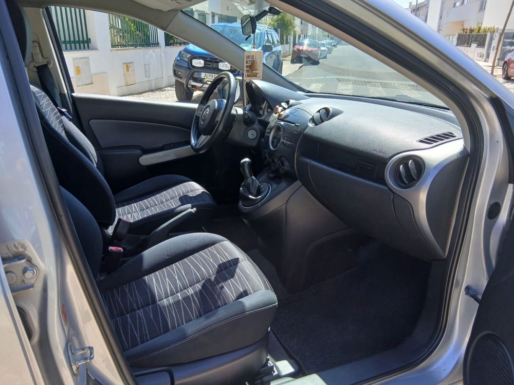 Mazda 2 1.3 2009 RETOMAS/FINANCIAMENTO