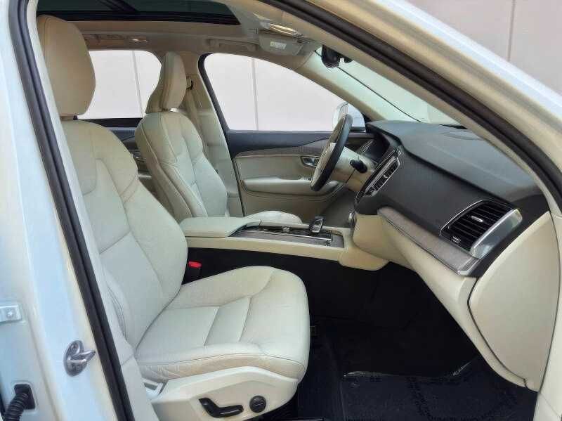 2023 Volvo XC90 Recharge T8