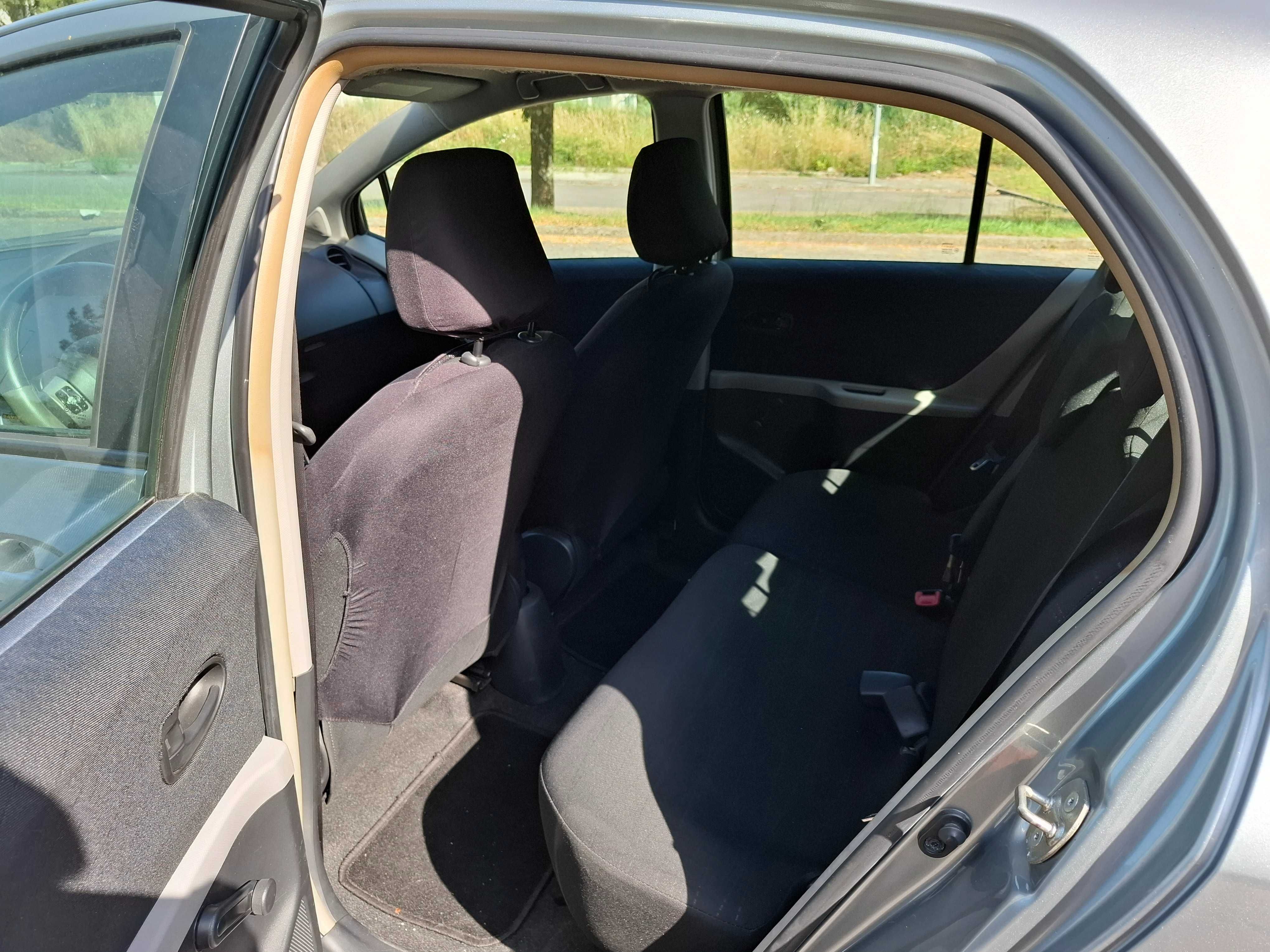 Toyota Yaris 1.0 VVT-i AC