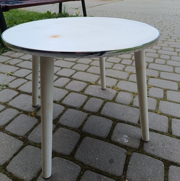 Stolik biały okrągły