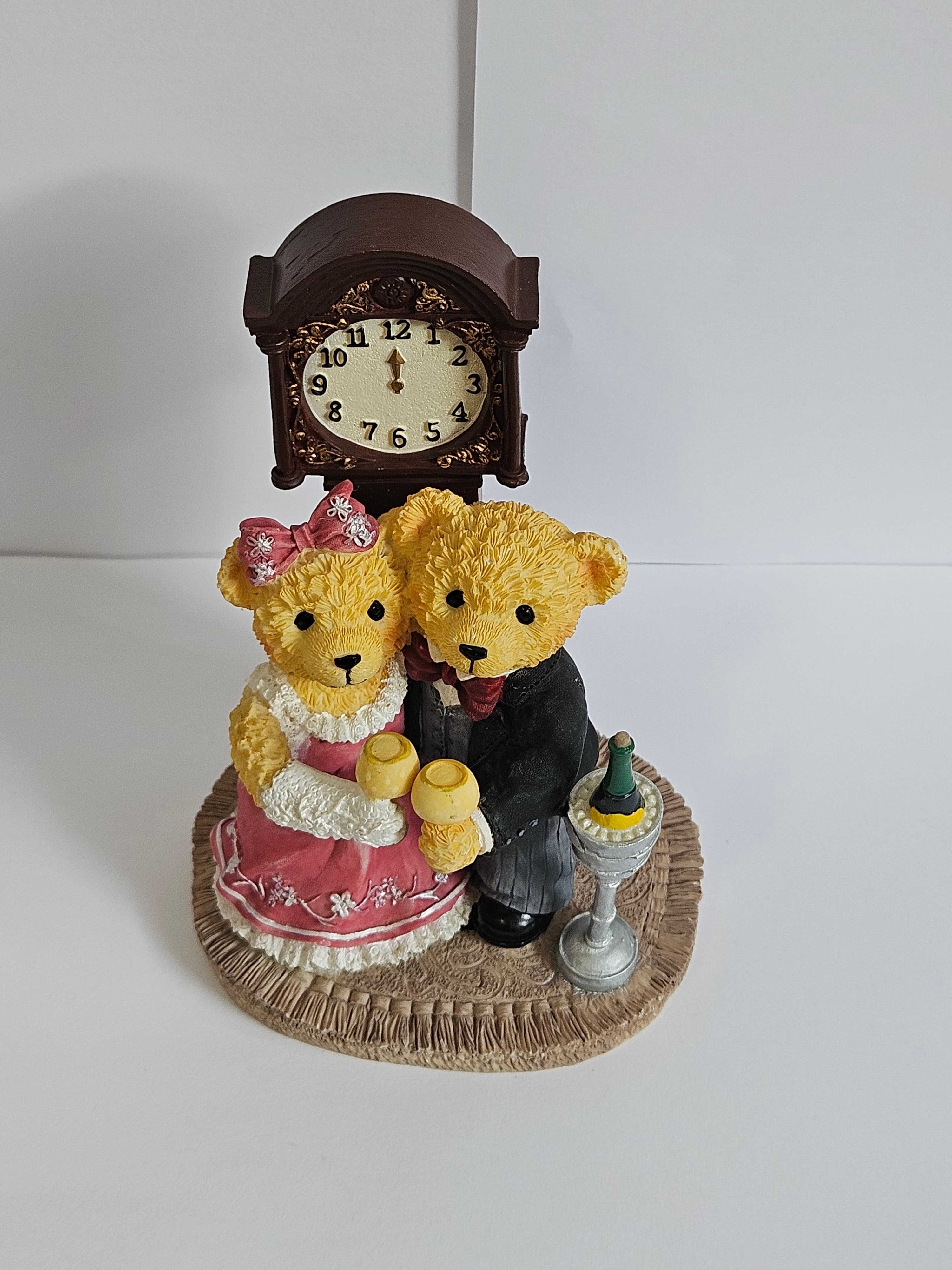 Świętujące misie Lovable Teddies By Avon