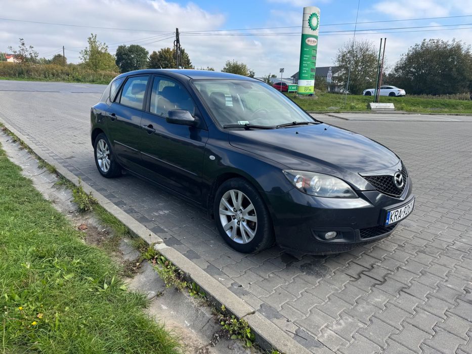 Mazda 3 1.6 benz 1 właściciel w PL od 2017 nowe sprzęgło