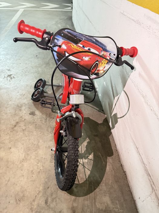 Bicicleta cars com protecoes + trotinete