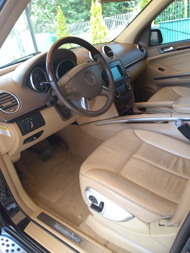 Продам  Мерседес Gl 164  2008 г.в