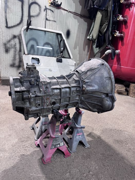 Skrzynia biegów jeep wrangler yj 4.0