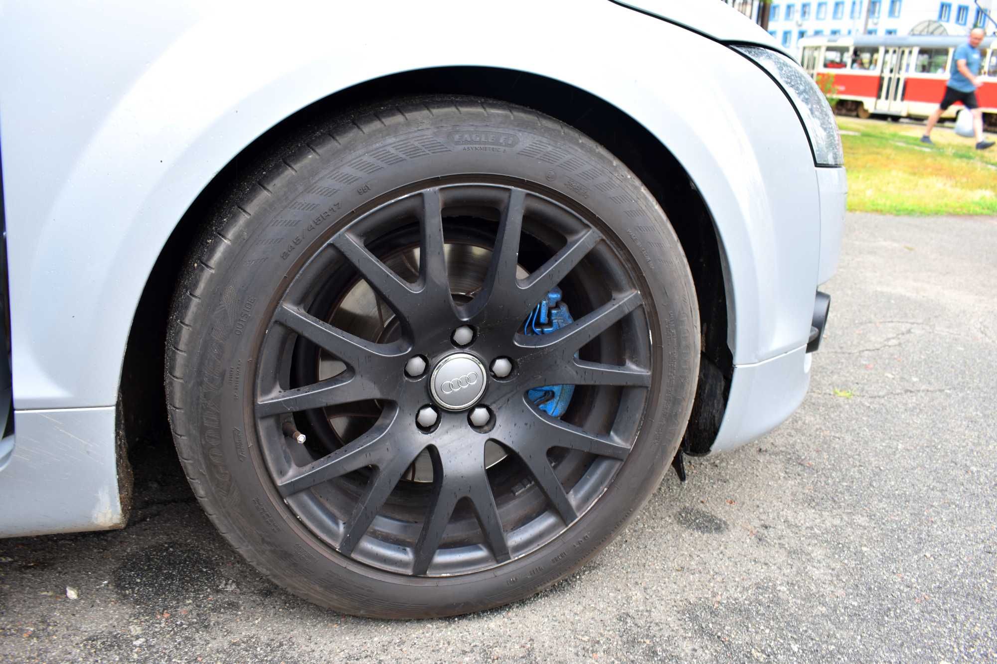 Ауди ТТ 2009г.в 2.0 TFSI S tronic (200 к.с.) Quattro • S-Line