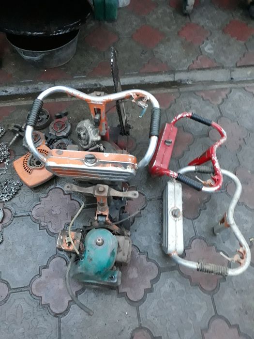 Бензопили і запч.