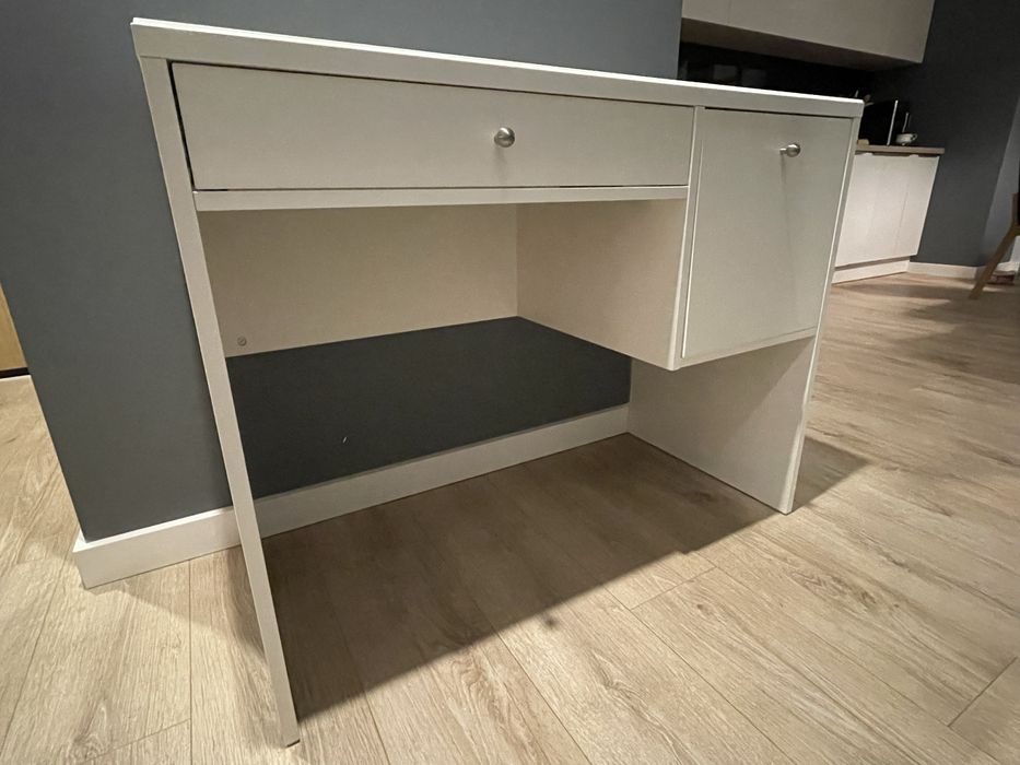 Biurko / toaletka Ikea SYVDE