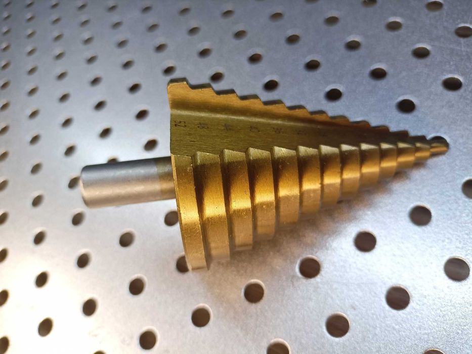 Wiertło stopniowe stal HSS 4-52mm wiertło stożkowe wierło choinkowe