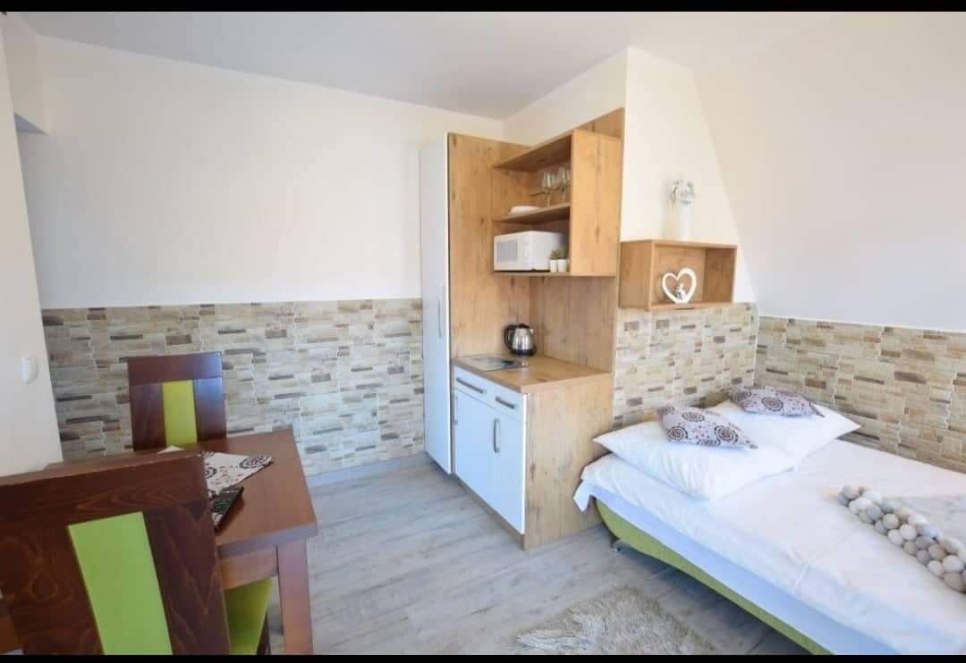 Wolne miejsca 300 m od Dworca Pokoje w centrum