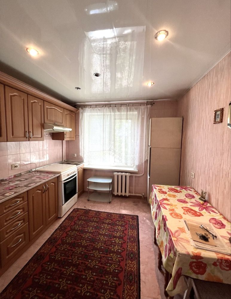 Продается 2 ком кв в Осипенковском р-не по ул Дегтярева