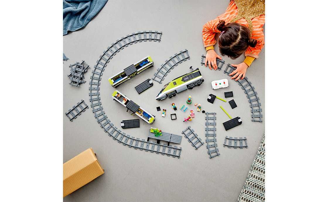 Конструктор LEGO City - Пассажирский поезд-экспресс! 60337