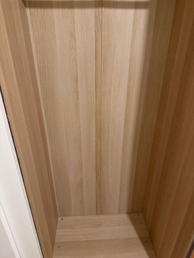 Roupeiro Pax IKEA com pouco uso