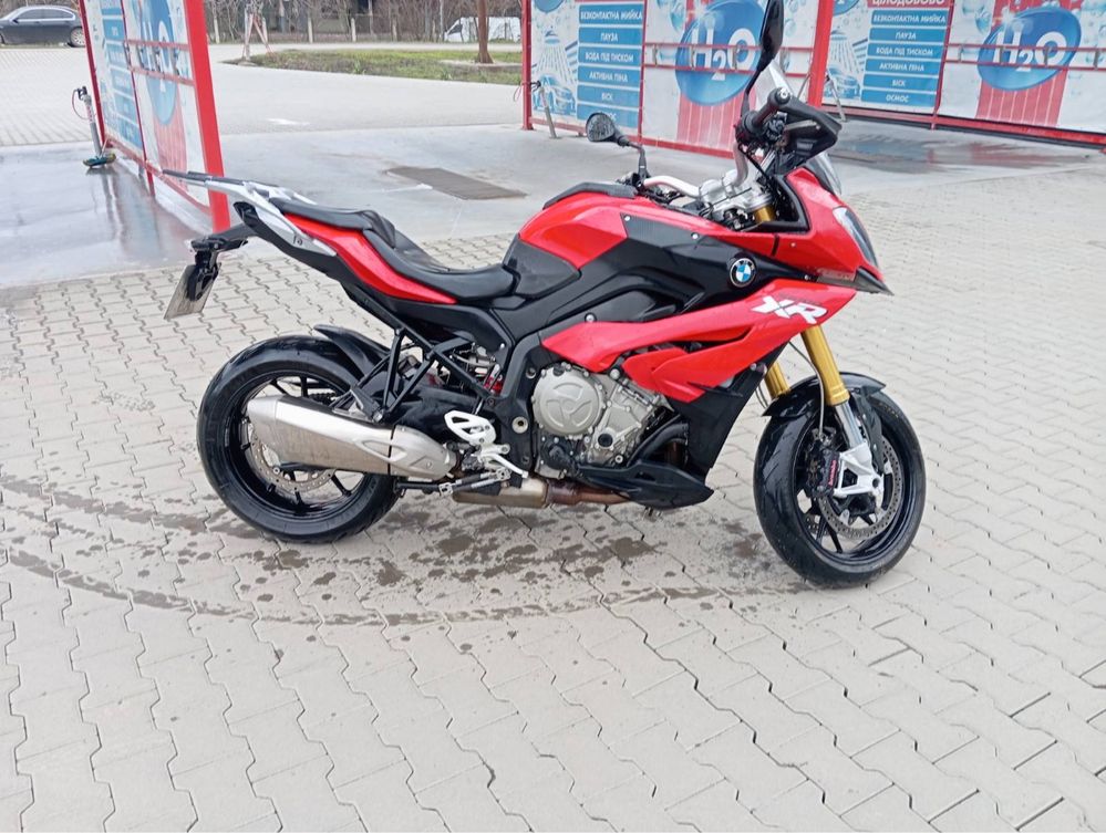 Мотоцикл BMW S1000XR