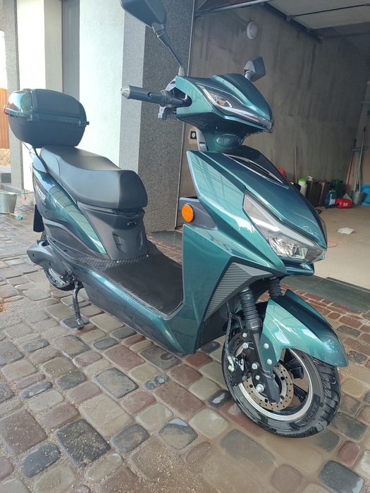 Maxxter Neos 3 , електроскутер / обмін на гараж Жадова